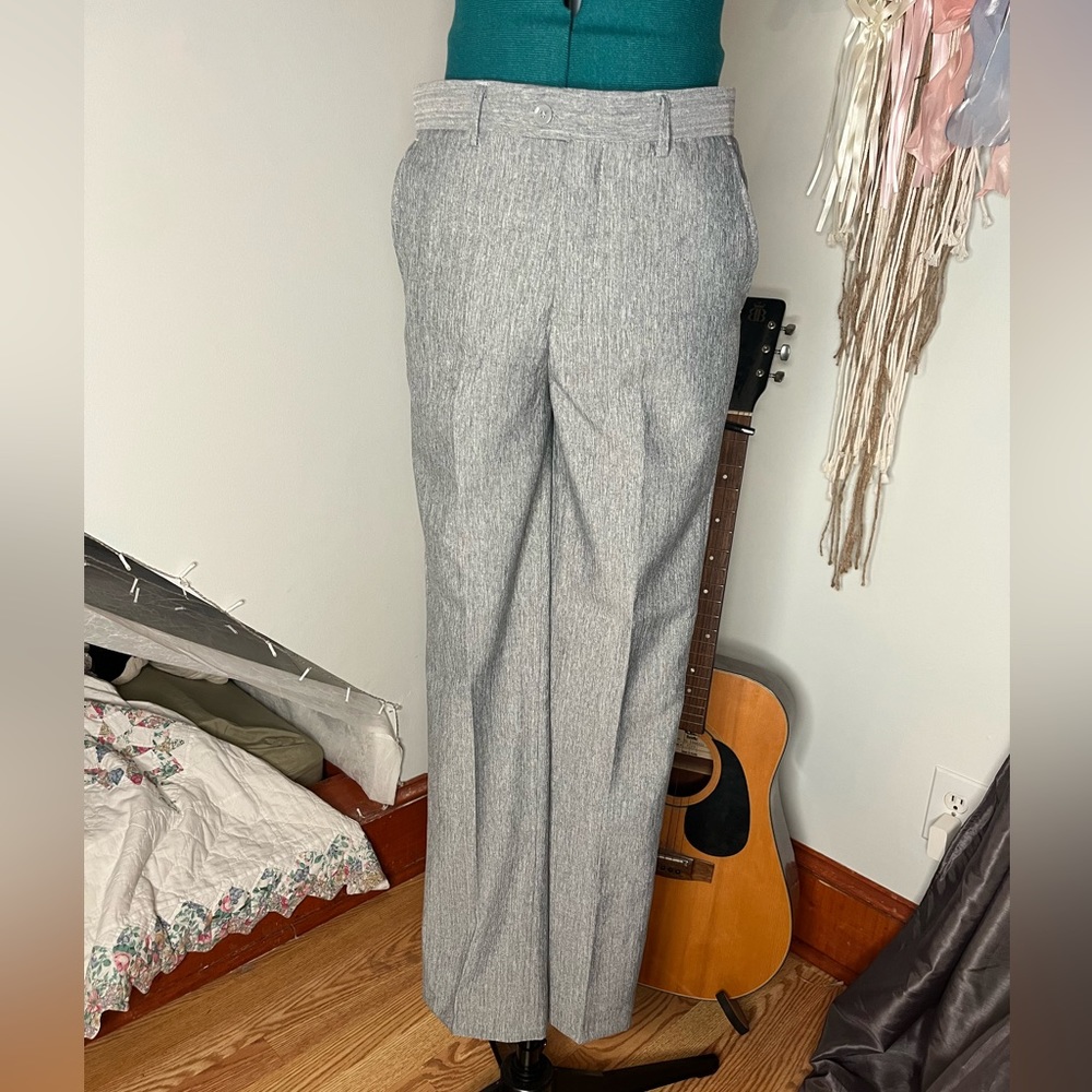 Andrew Fezza grey dress pants size 18R fits like a 4-6